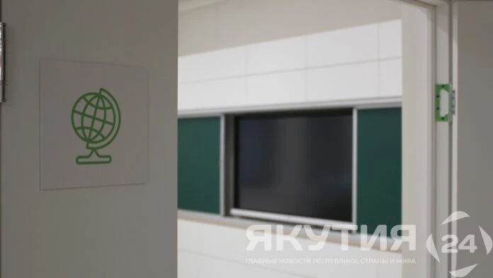 Российские школьники стали чаще выбирать для сдачи ЕГЭ математику и естественные науки