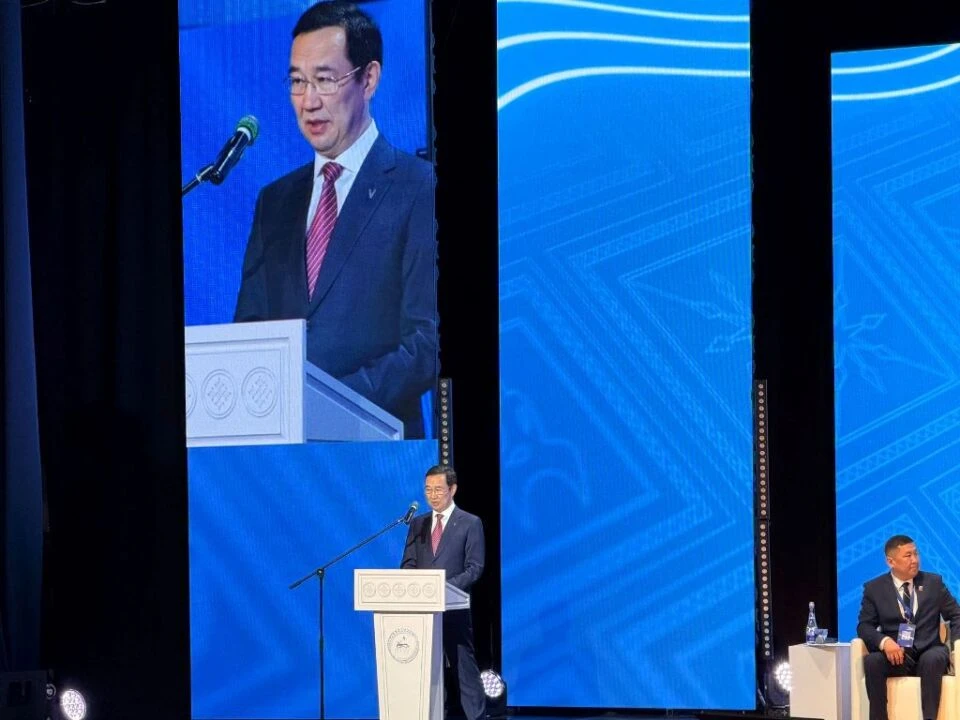 Муниципалитеты Якутии подвели итоги и наметили реформы: юбилейный съезд Совета МО Муниципалитеты Якутии подвели итоги и наметили реформы: юбилейный съезд Совета МО