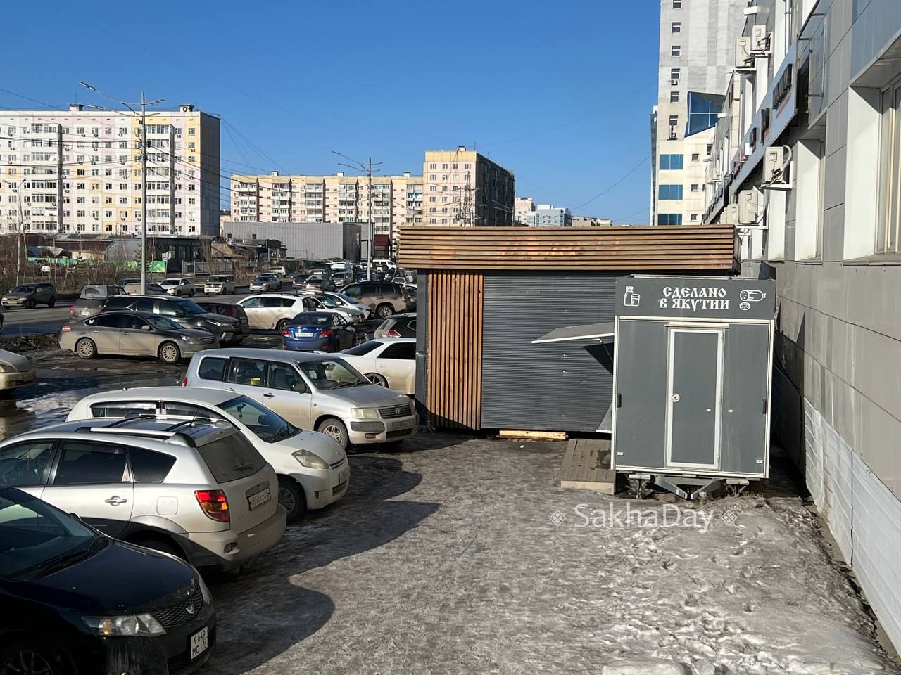 Одна из самых красивых "архитектурных" улиц Якутска