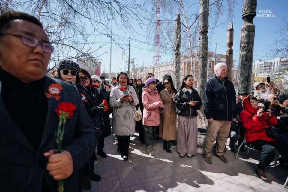 От Великой Отечественной до СВО: в Якутии почтили память журналистов-воинов От Великой Отечественной до СВО: в Якутии почтили память журналистов-воинов