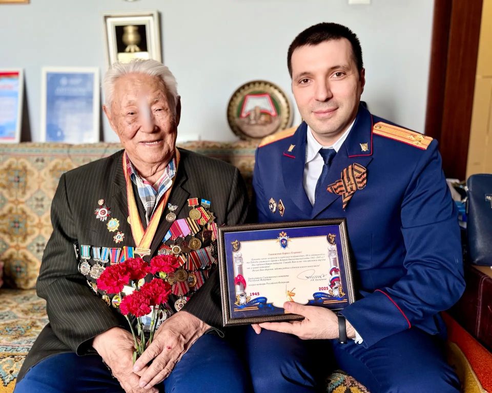 Крепкое рукопожатие ветерана