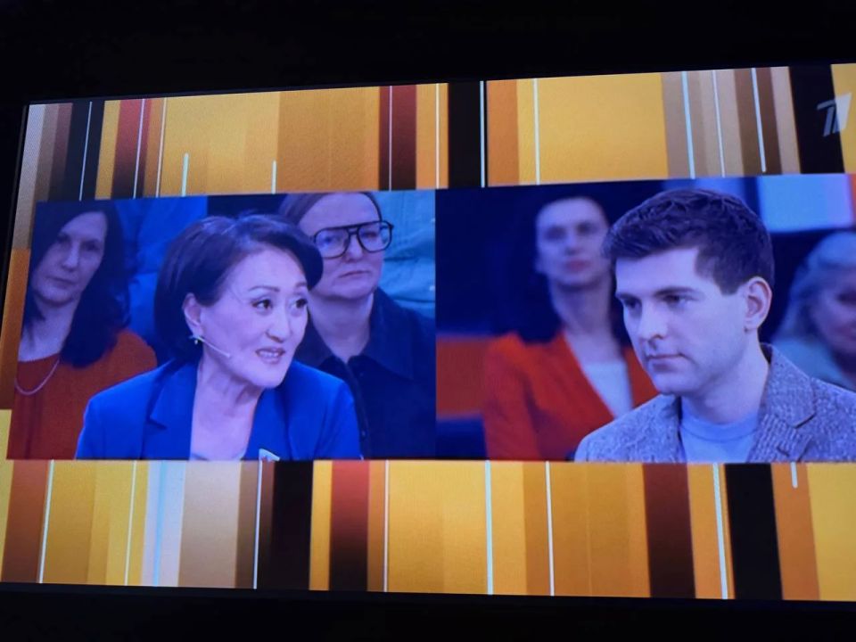 #пишут На Первом канале Сардана Авксентьева неожиданно выступила экспертом в передаче про перевал Дятлова #пишут На Первом канале Сардана Авксентьева неожиданно выступила экспертом в передаче про перевал Дятлова