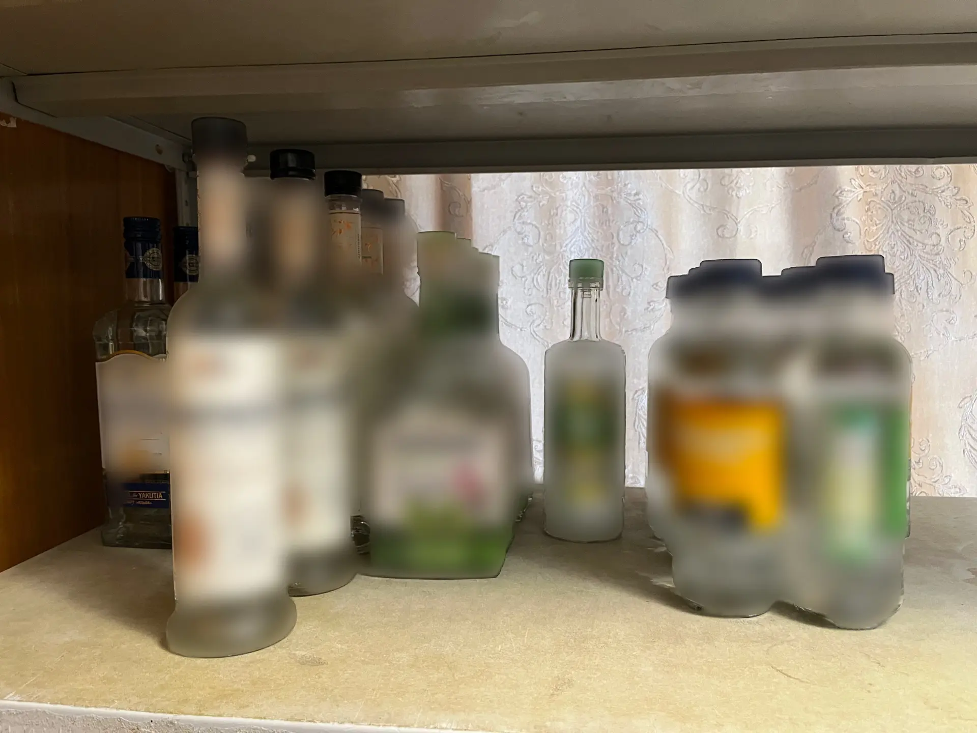 В Якутске полицейские пресекли деятельность подпольного магазина доставки алкоголя В Якутске полицейские пресекли деятельность подпольного магазина доставки алкоголя