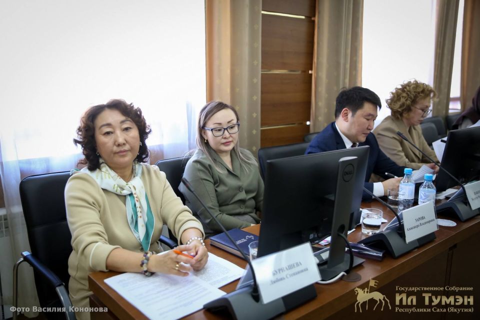 Детское здоровье - это не только про медицину Детское здоровье - это не только про медицину
