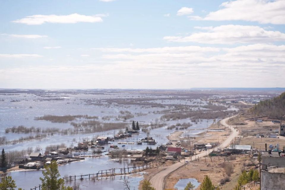 Евгений Григорьев: Двое суток на территории городского округа, от Табаги до Кангалассов, идёт ледоход