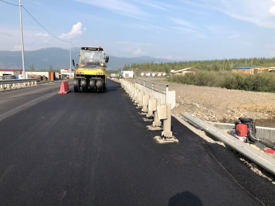 Более 12 километров дорог обновят в малых городах Якутии в 2026 году