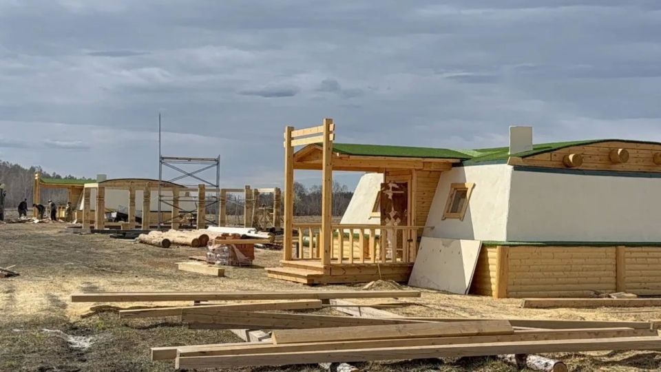 В селе Кобяй на финишную прямую вышло строительство главных объектов Ысыаха Олонхо-2026 В селе Кобяй на финишную прямую вышло строительство главных объектов Ысыаха Олонхо-2026