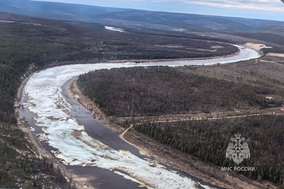 Повышение уровня воды прогнозируют у села Сыгыннах Намского района