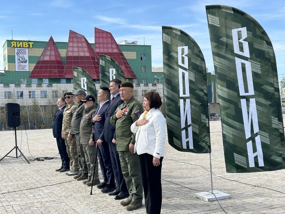 Проводили наших ребят на военно-полевые учебные сборы центра «Воин», которые продлятся до начала июня Проводили наших ребят на военно-полевые учебные сборы центра «Воин», которые продлятся до начала июня