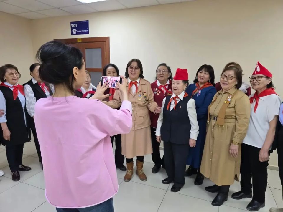 Ветераны пионерии готовятся к форуму наставников детских общественных организаций Ветераны пионерии готовятся к форуму наставников детских общественных организаций