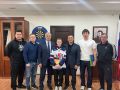 Якутская школа хоккея воспитывает будущих звезд: Леонид Спиридонов встретился с игроками, выступающими на уровне КХЛ