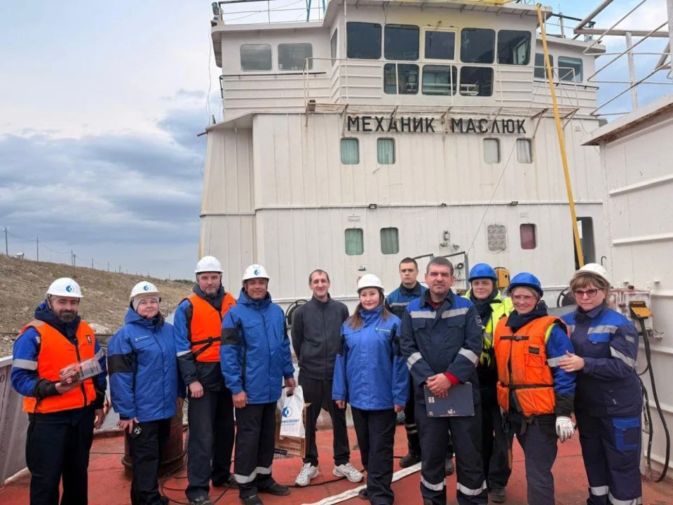 Ленская нефтебаза АО «Саханефтегазсбыт» начала прием первого танкера с топливом Ленская нефтебаза АО «Саханефтегазсбыт» начала прием первого танкера с топливом