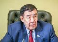 Ил Дархан выразил соболезнования родным и близким Александра Уарова