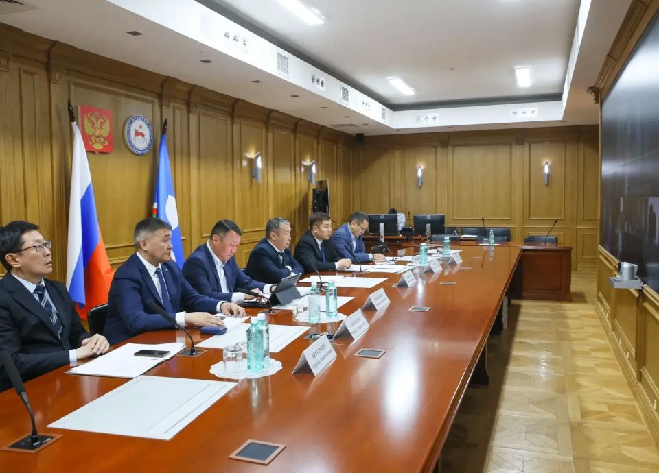 Более 1 млн тонн грузов планируют перевезти по рекам Якутии в 2026 году