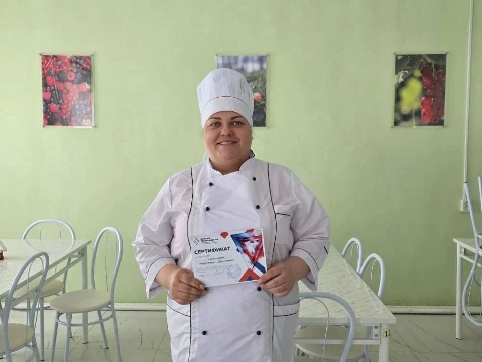 Повар РСОЦКРИ им.Ю.П.Степанова представила свои блюда на конкурсе «Лучший по профессии»