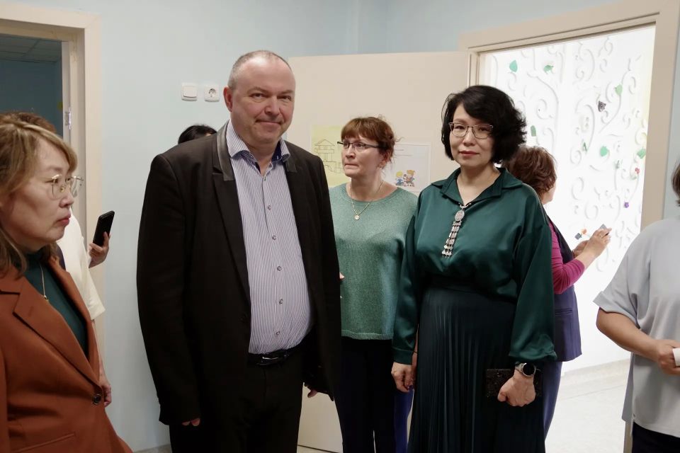 Руководитель Федерального бюро МСЭ Михаил Дымочка высоко оценил опыт Якутии в комплексной реабилитации детей с ОВЗ Руководитель Федерального бюро МСЭ Михаил Дымочка высоко оценил опыт Якутии в комплексной реабилитации детей с ОВЗ