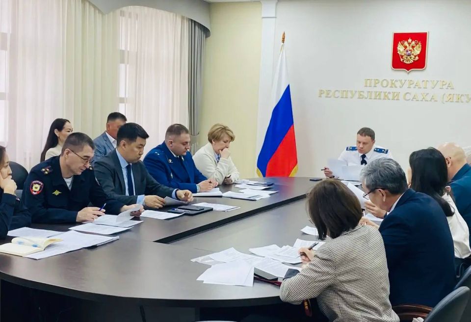 В прокуратуре республики обсуждены вопросы соблюдения прав детей на доступный и безопасный отдых