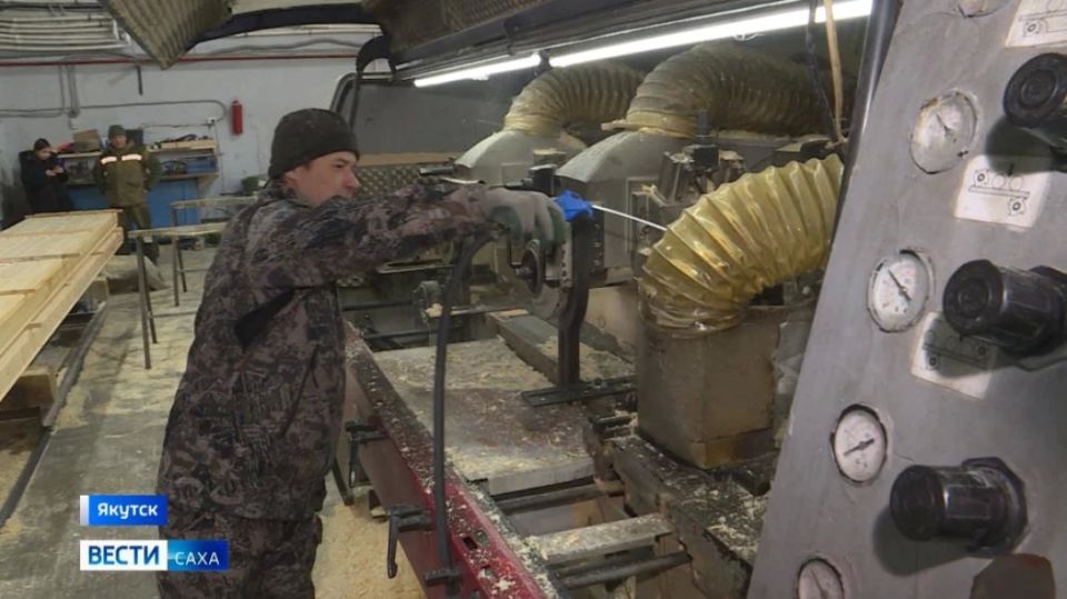 По линии Министерства труда и социального развития Якутии с 2022 года на основе государственного социального контракта помощь оказана 852 семьям ветеранов боевых действий и военнослужащих