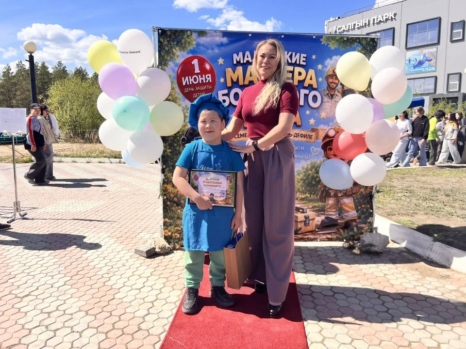 «Маленькие мастера большого дела»: в Якутске зародилась новая добрая традиция «Маленькие мастера большого дела»: в Якутске зародилась новая добрая традиция