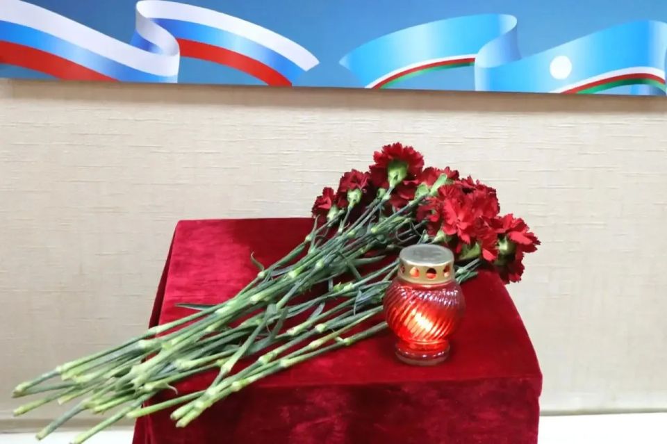 В отделе по конвоированию УФСИН открыли памятную доску участнику специальной военной операции, награжденному орденом Мужества В отделе по конвоированию УФСИН открыли памятную доску участнику специальной военной операции, награжденному орденом Мужества