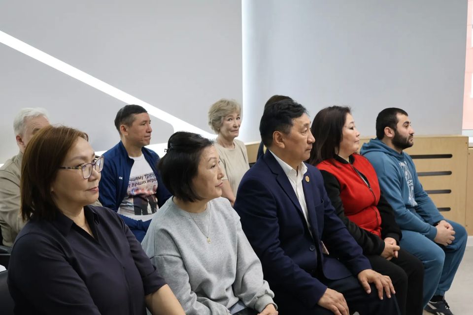 Судейский корпус V Спартакиады трудовых коллективов получил новую спортивную экипировку Судейский корпус V Спартакиады трудовых коллективов получил новую спортивную экипировку