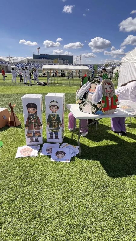 1 июня в Якутске на стадионе «Туймаада» прошла республиканская выставка проектных и методических разработок «Игра в жизни дошкольника» 1 июня в Якутске на стадионе «Туймаада» прошла республиканская выставка проектных и методических разработок «Игра в жизни дошкольника»