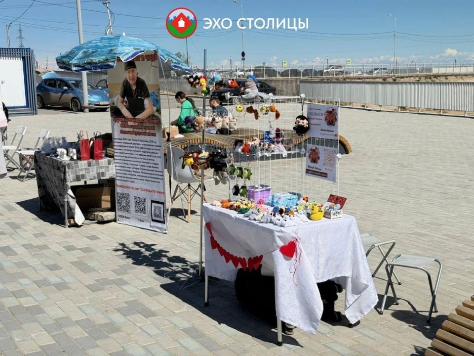 В Якутске открылся пляж. Люди уже загорают! В Якутске открылся пляж. Люди уже загорают!