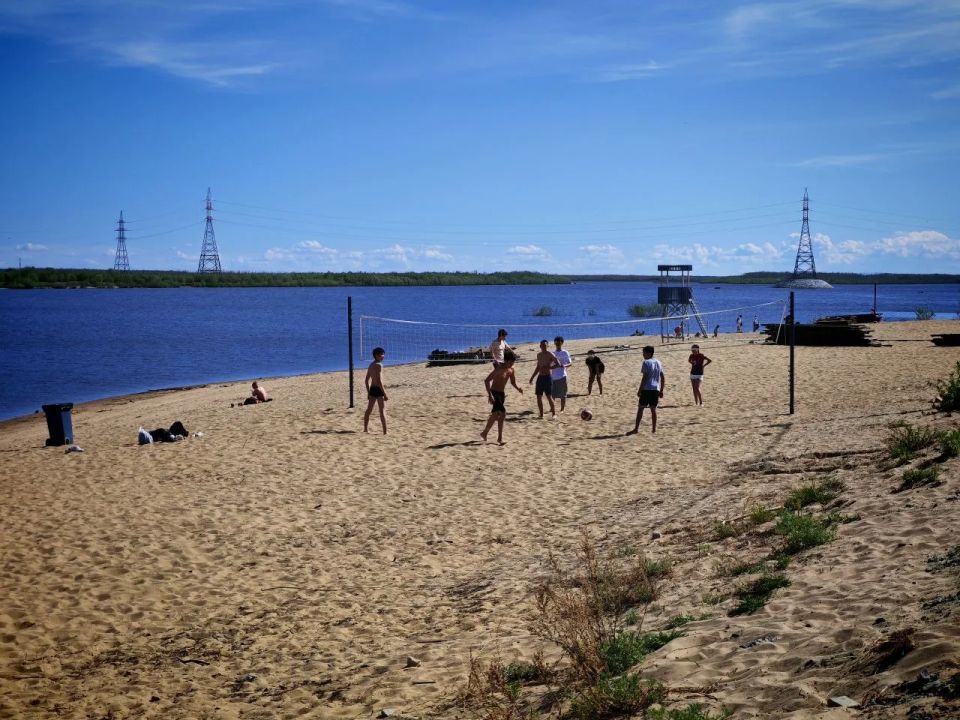 Сегодня, 8 июня, официально открыли купальный сезон на Городском пляже Сегодня, 8 июня, официально открыли купальный сезон на Городском пляже