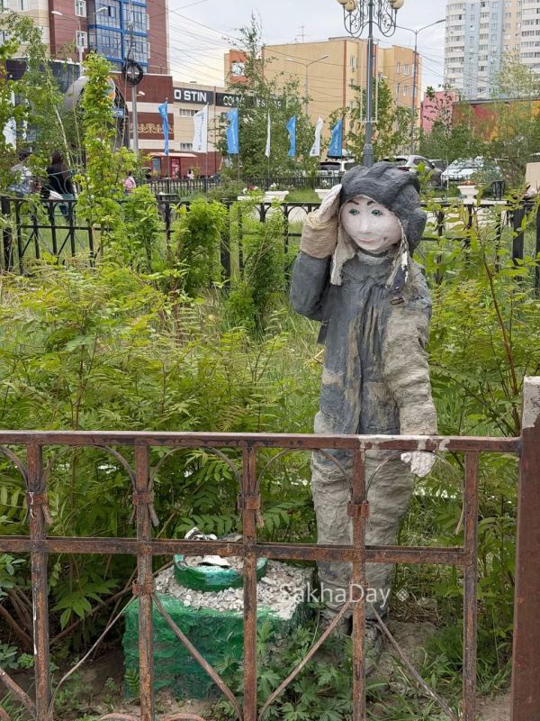 Один из дворов Якутска. Как вам? #дляsakhaday Один из дворов Якутска. Как вам? #дляsakhaday