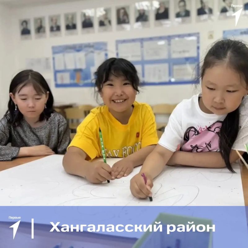 Смены Первых открылись по всей Якутии