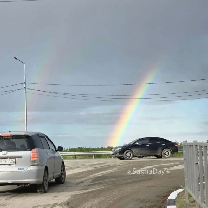 Красотой в небе над Якутском делятся подписчики Красотой в небе над Якутском делятся подписчики