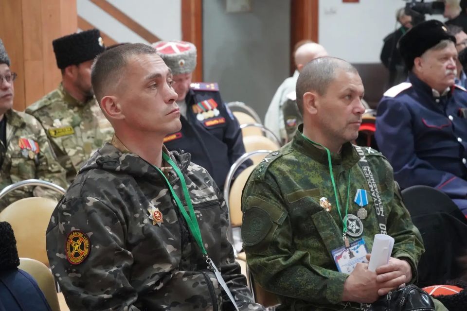 11 июня в Доме дружбы народов им. А.Е. Кулаковского состоялась Межрегиональная научная конференция «Вклад якутских казаков-землепроходцев в освоение Восточной Сибири и Дальнего Востока» 11 июня в Доме дружбы народов им. А.Е. Кулаковского состоялась Межрегиональная научная конференция «Вклад якутских казаков-землепроходцев в освоение Восточной Сибири и Дальнего Востока»