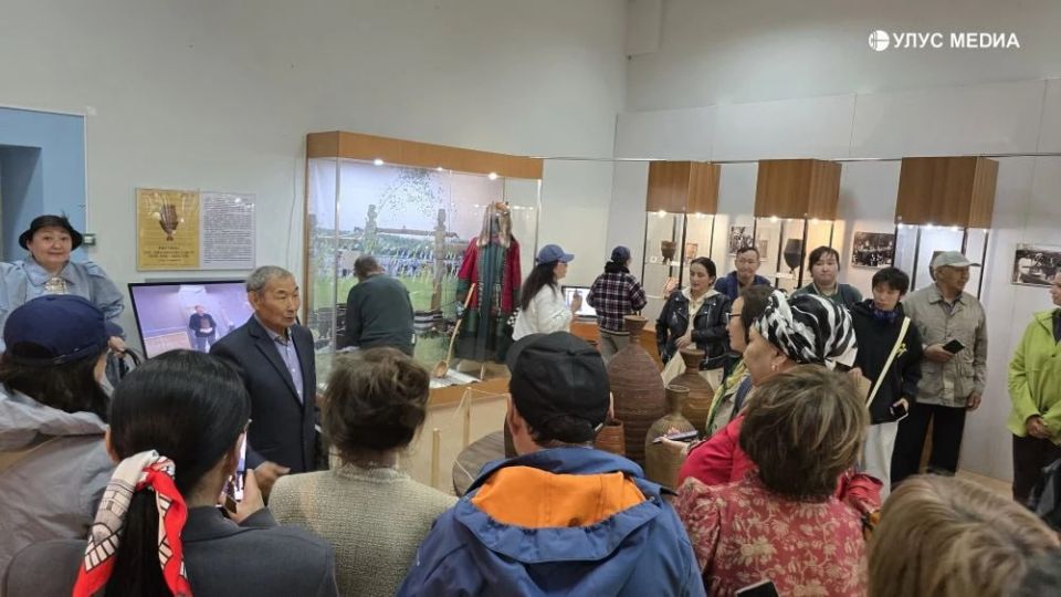 В Якутске выставили уникальный чорон, которому больше 500 лет В Якутске выставили уникальный чорон, которому больше 500 лет