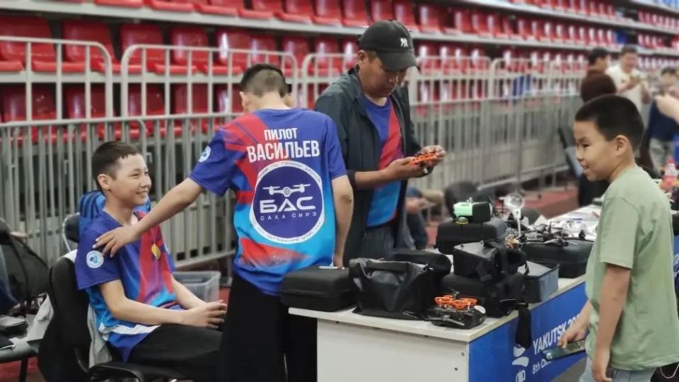 В Якутии определены лучшие пилоты на Первенстве и Чемпионате республики по гонкам дронов В Якутии определены лучшие пилоты на Первенстве и Чемпионате республики по гонкам дронов