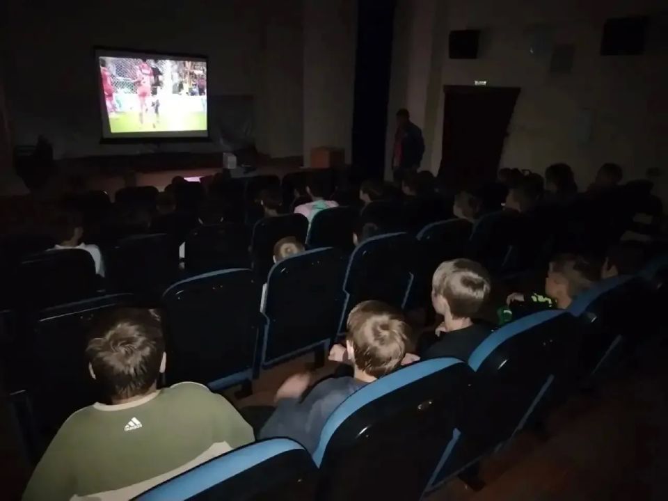 Дайджест лагерных смен: продолжаем делиться новостями пришкольных детских лагерей Якутии Дайджест лагерных смен: продолжаем делиться новостями пришкольных детских лагерей Якутии
