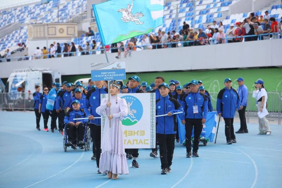 В Якутске торжественно открылась XV Спартакиада по адаптивным видам спорта «Дьулуур» В Якутске торжественно открылась XV Спартакиада по адаптивным видам спорта «Дьулуур»
