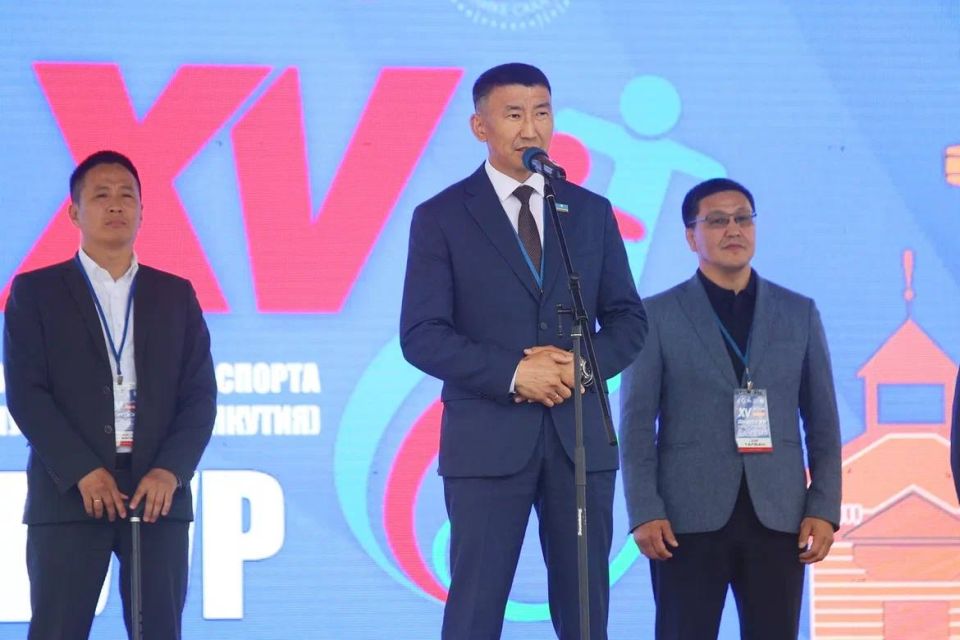 В Якутске торжественно открылась XV Спартакиада по адаптивным видам спорта «Дьулуур» В Якутске торжественно открылась XV Спартакиада по адаптивным видам спорта «Дьулуур»