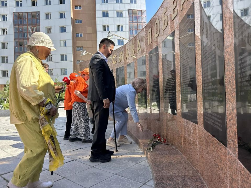В преддверии Дня памяти и скорби принял участие в патриотической акции в поддержку Союза женщин России В преддверии Дня памяти и скорби принял участие в патриотической акции в поддержку Союза женщин России
