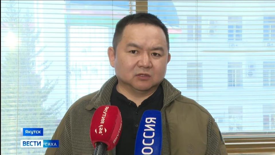 Якутия в зону СВО направит ещё три единицы техники и 15 тонн гуманитарного груза