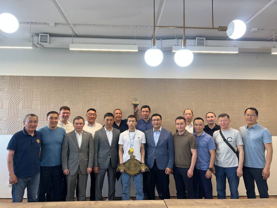 В Якутске состоялась пресс-конференция по итогам Первенства России по боксу среди юниоров до 22 лет В Якутске состоялась пресс-конференция по итогам Первенства России по боксу среди юниоров до 22 лет