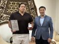 Леонид Спиридонов поздравил чемпиона России по пауэрлифтингу Богдана Прокопьева