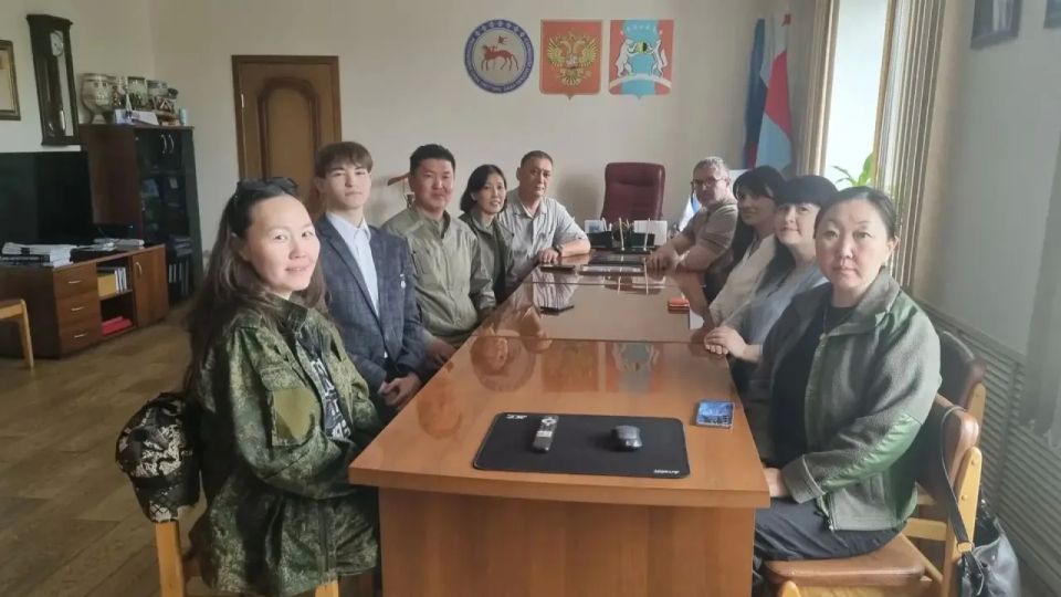 Лауреату премии министра экологии Якутии вручена награда Лауреату премии министра экологии Якутии вручена награда
