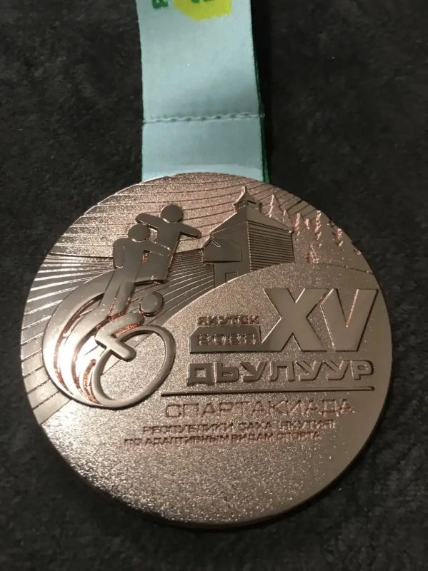 ГОРДИМСЯ НАШИМ ЧЕМПИОНОМ!. Когда говорят о настоящем спорте — имеют в виду не только секунды и метры, а характер, который не сломить ГОРДИМСЯ НАШИМ ЧЕМПИОНОМ!. Когда говорят о настоящем спорте — имеют в виду не только секунды и метры, а характер, который не сломить
