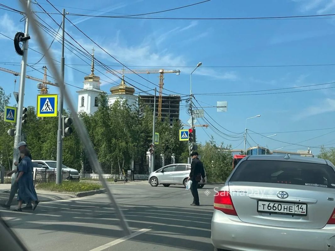 Новый строящийся дом на Лермонтова испортил перспективу Никольского храма со стороны Октябрьской… В нашем городе вообще есть главный архитектор?