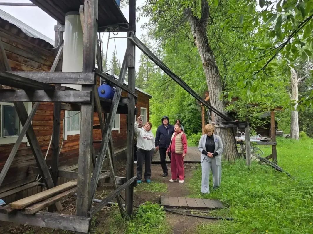 В Олекминском районе начинается строительство нового здания Тянской школы-сада В Олекминском районе начинается строительство нового здания Тянской школы-сада