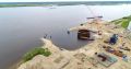 На правом берегу Лены установили свайные основания под пять опор будущего моста