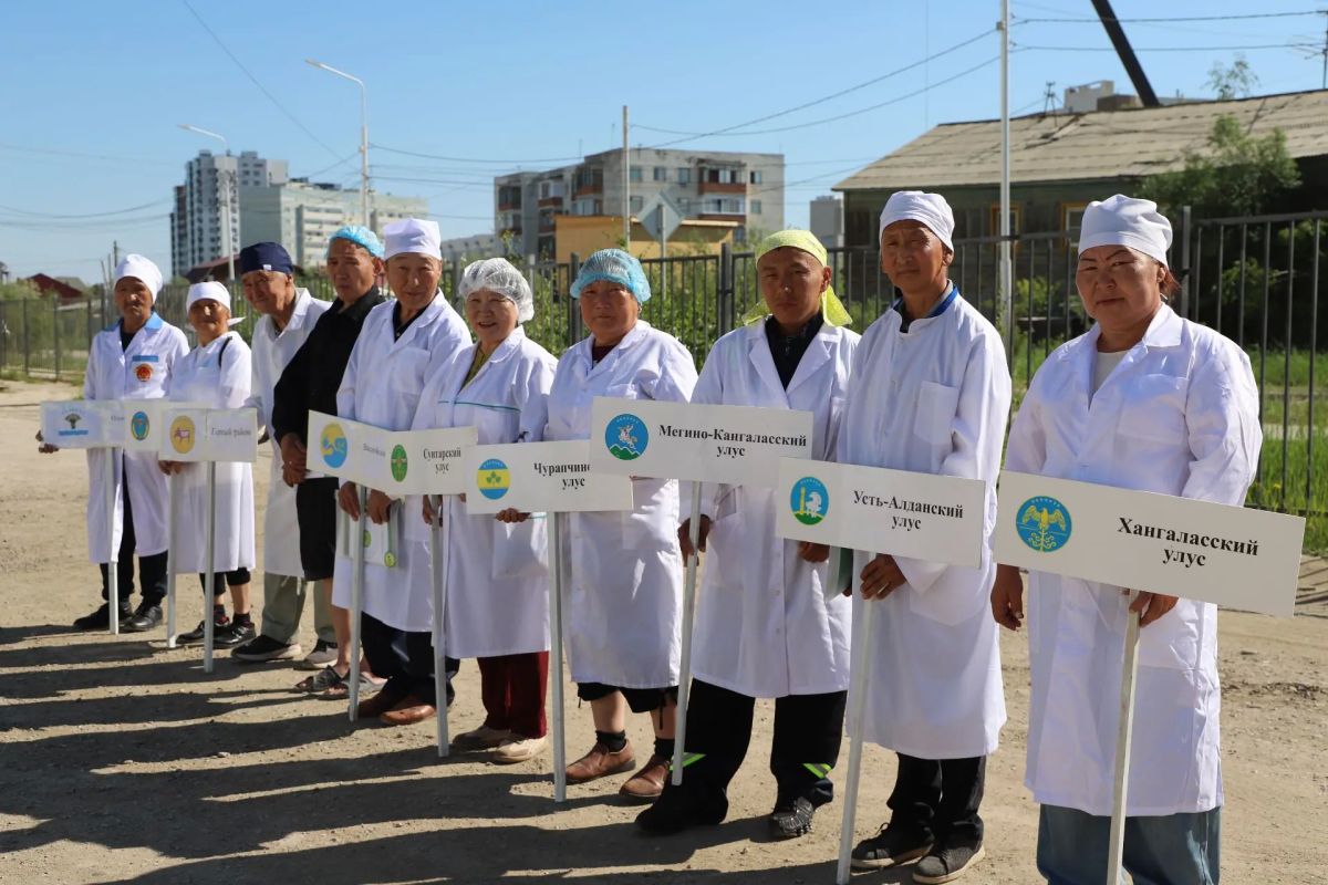 В Якутии завершился XXII республиканский конкурс «Лучший по профессии» среди операторов искусственного осеменения КРС