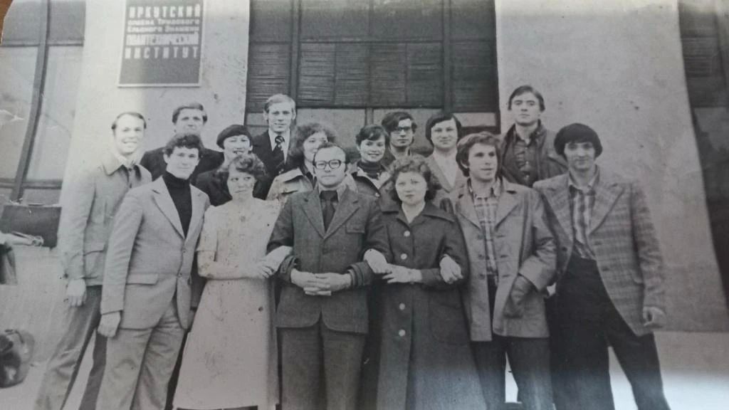 История основоположника алмазной трудовой династии Продолжаем рубрику "Гордость отрасли" История основоположника алмазной трудовой династии Продолжаем рубрику "Гордость отрасли"