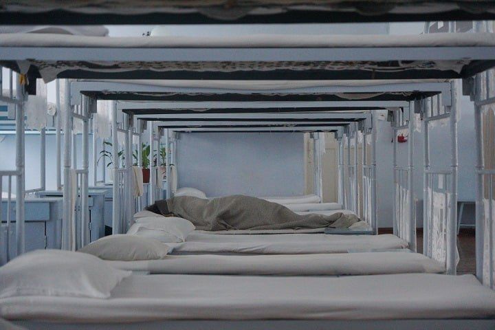 Забрала кошелек и смыла кровь: женщина убила знакомого и исчезла на 15 лет