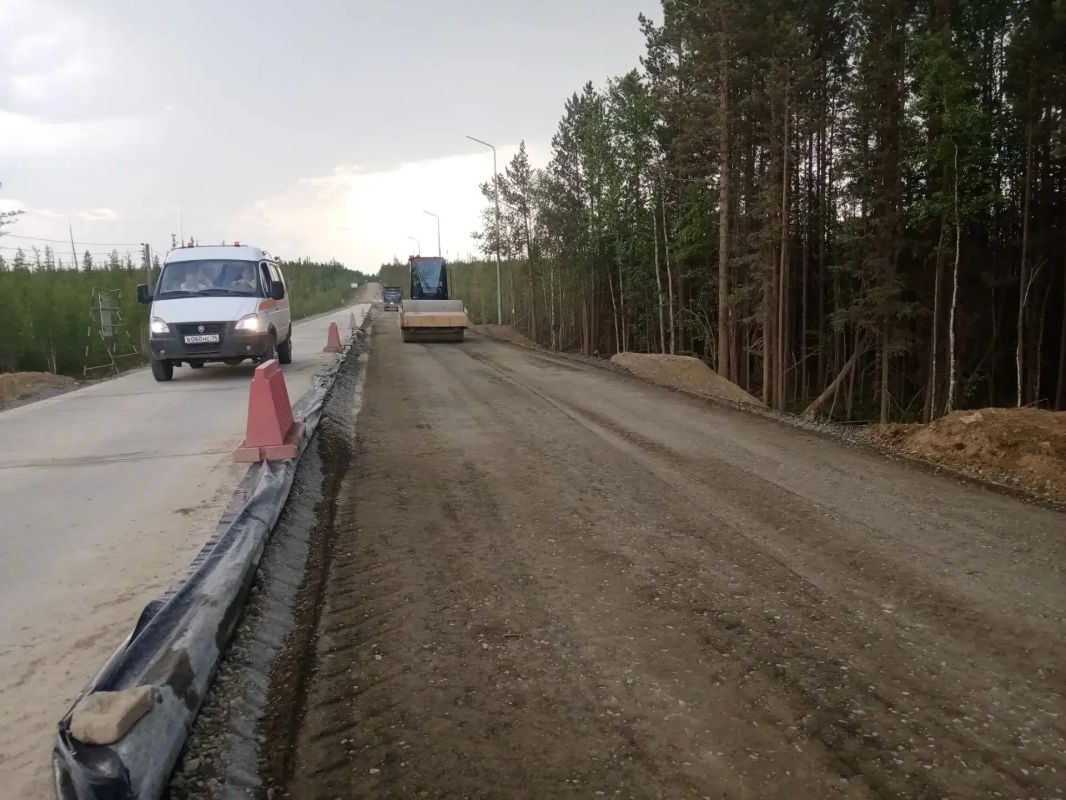 Масштабное обновление дорог Якутии: от Жатая до рудника «Удачный» Масштабное обновление дорог Якутии: от Жатая до рудника «Удачный»